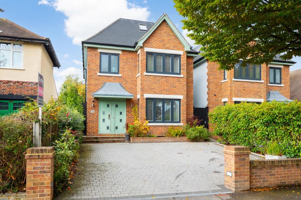Why Convert Your Loft In Sutton?